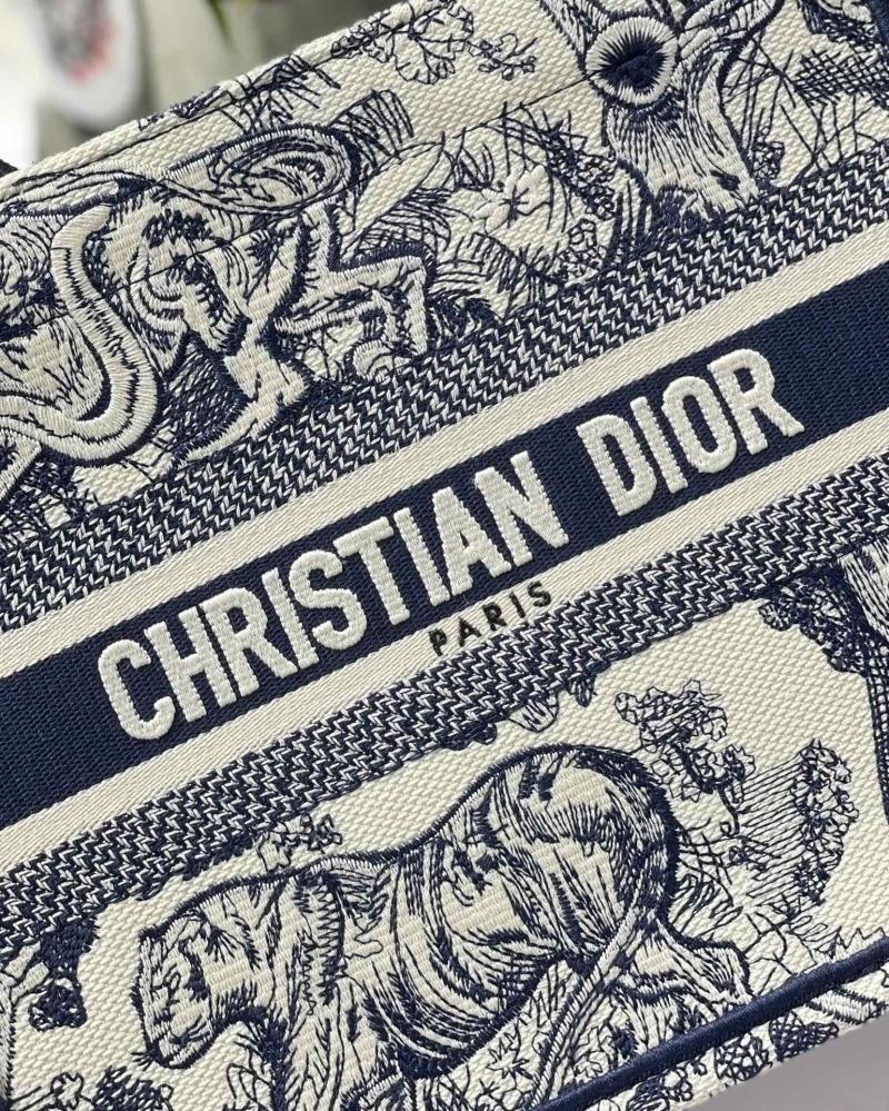 Christian Dior Shopping Bags